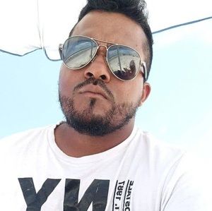 Meet your Posher, Jean